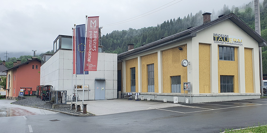 Bild zeigt Gebäude des Museum Tauernbahn